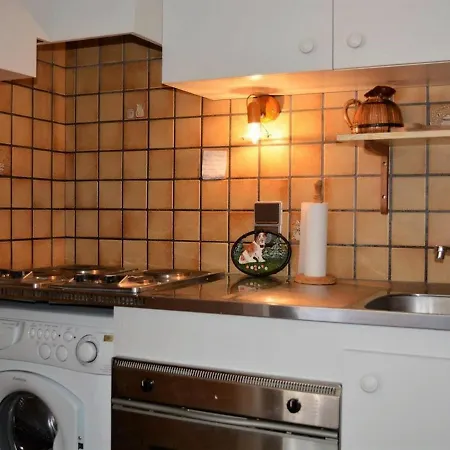 Cosy 2 Pieces Cabine, Proche Centre Et Pistes, 4 Couchages, - Fr-1-241-78 Apartment *
